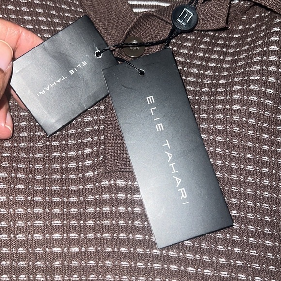 NWT Men’s Brown Elie Tahari Top size Small - Picture 4 of 6